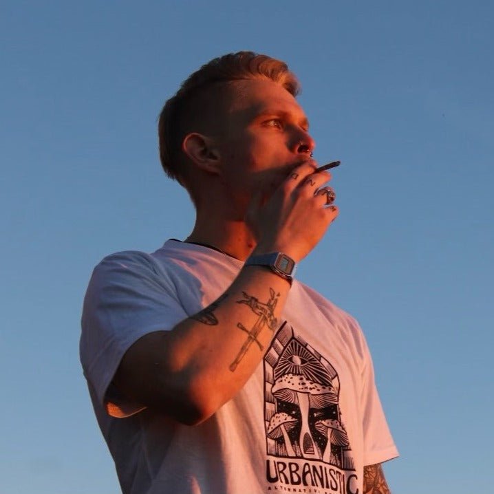 Collection of Hemp Tee - Shroom of Enlightenment - Urbanistic Canada in a gallery layout